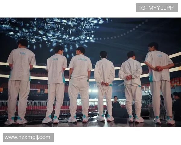 电竞新闻BLG在CSGO赛事中的心理素质争议引发热议与讨论 电竞新闻BLG在CSGO赛事中的心理素质争议引发热议与讨论